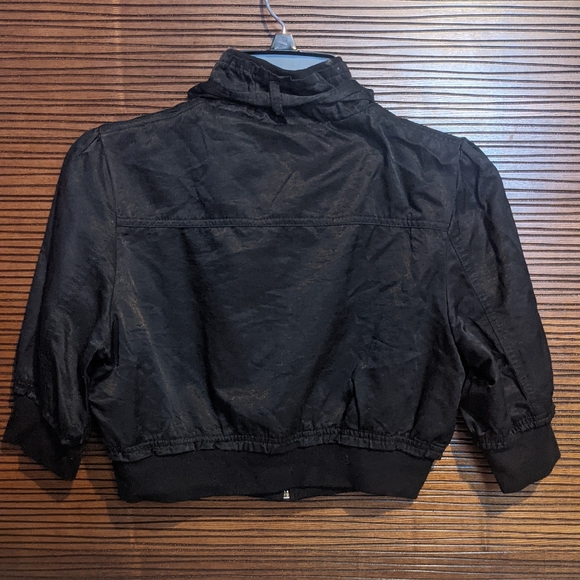 Crop Jacket - Picture 3 of 5